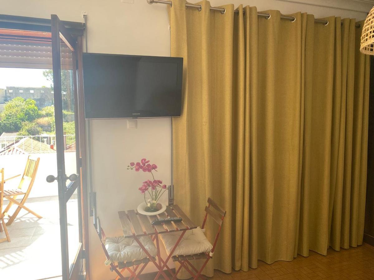 Apartamento Com Patio Na Rua Principal Da Cidade OOporto Exterior foto