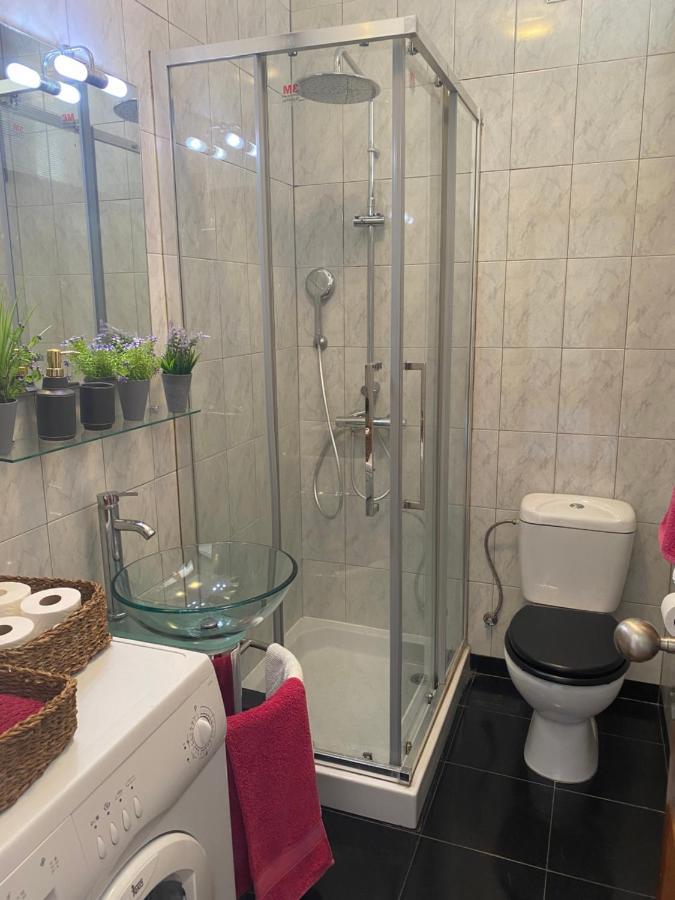 Apartamento Com Patio Na Rua Principal Da Cidade OOporto Exterior foto