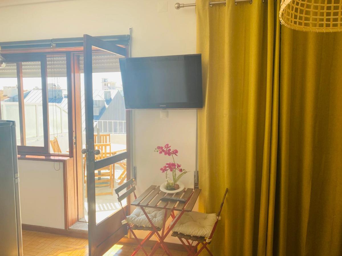 Apartamento Com Patio Na Rua Principal Da Cidade OOporto Exterior foto